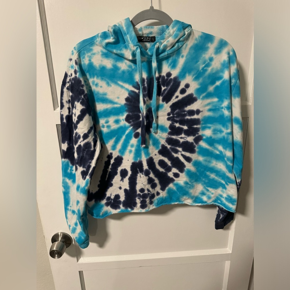 Cropped sweater